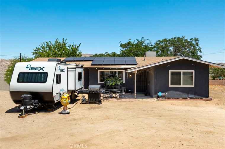 Photo of 56034 Navajo Trl Yucca Valley, CA 92284