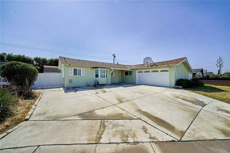 Photo of 7961 La Corona Way Buena Park, CA 90620