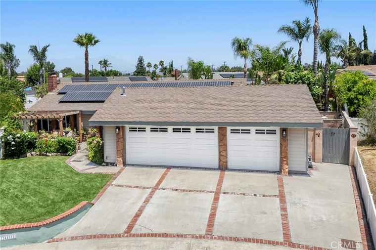 Photo of 24481 Jutewood Pl Lake Forest, CA 92630