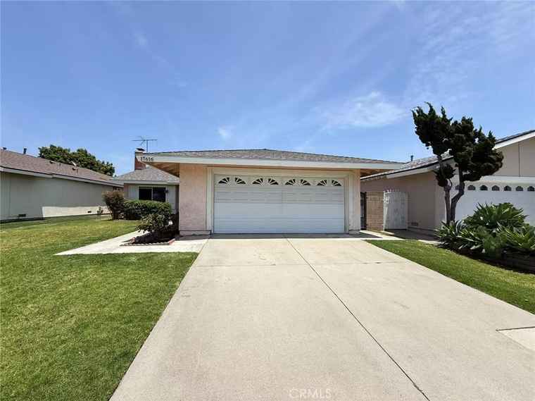 Photo of 17616 Caliente Pl Cerritos, CA 90703