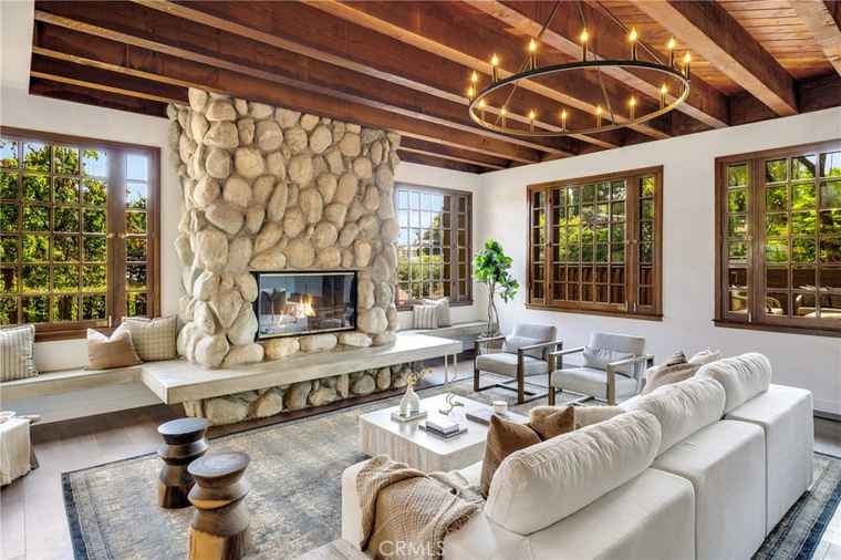 Photo of 561 Alta Vista Dr Sierra Madre, CA 91024