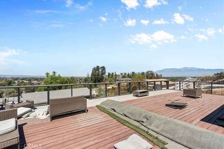 Photo of 4566 Crestview Dr Norco, CA 92860
