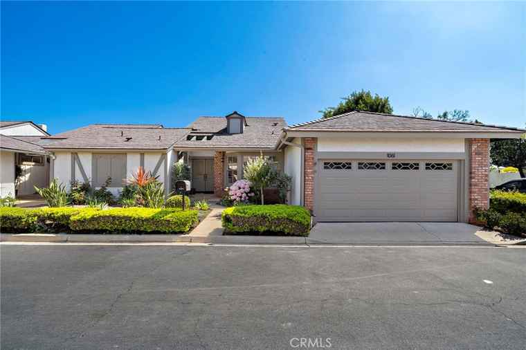 Photo of 1061 Regis Way Tustin, CA 92780