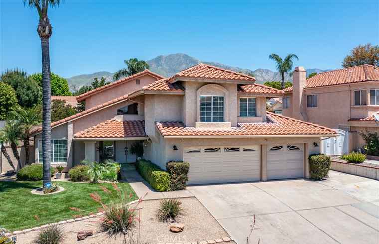 Photo of 28852 Glenheather Dr Highland, CA 92346