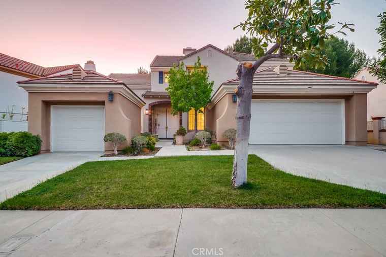 Photo of 18819 amberly Pl Rowland Heights, CA 91748