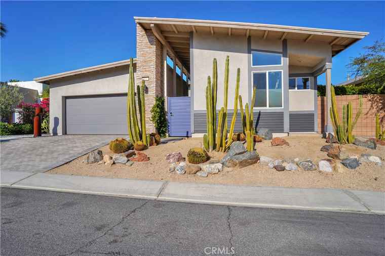 Photo of 622 Axis Way Palm Springs, CA 92262
