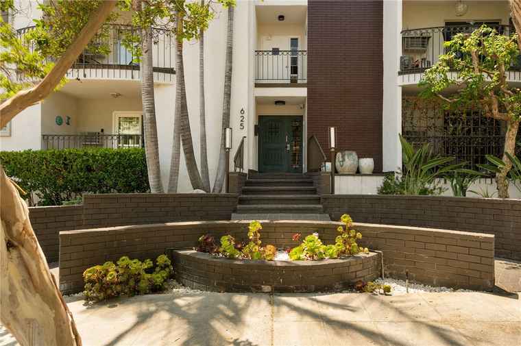 Photo of 625 Flores St #107 West Hollywood, CA 90048