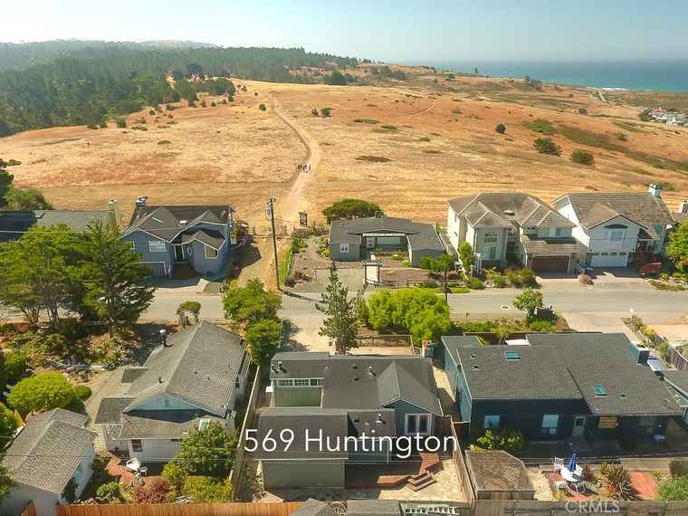 Photo of 569 Huntington Rd Cambria, CA 93428