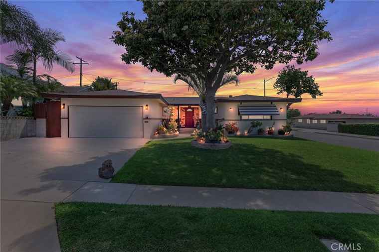 Photo of 1242 N Dalton Ave Azusa, CA 91702