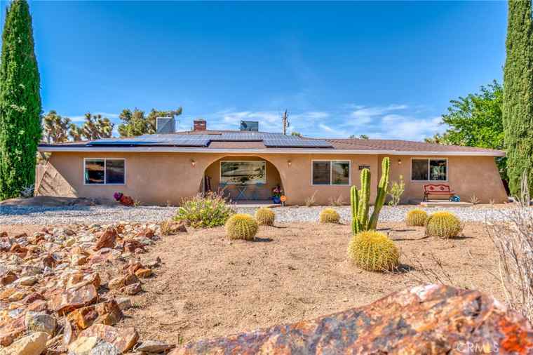 Photo of 56526 Desert Gold Dr Yucca Valley, CA 92284