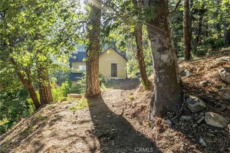 Photo of 28503 Rim Of The World Lake Arrowhead, CA 92385