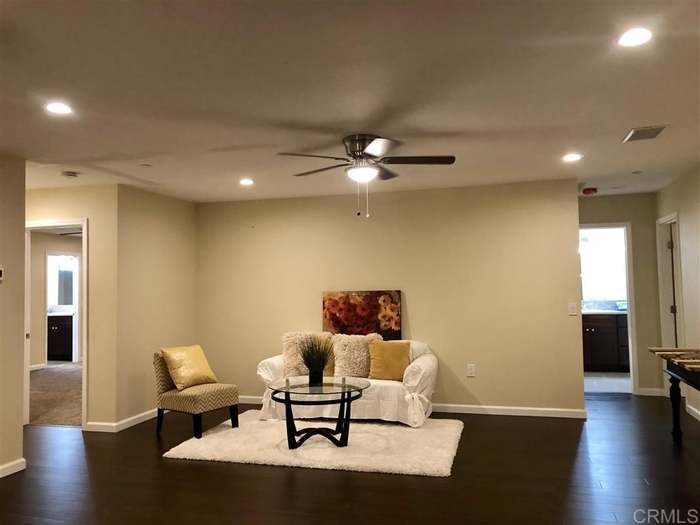 3067 Chamoune San Diego Ca 92105 Mls 190060204 Redfin