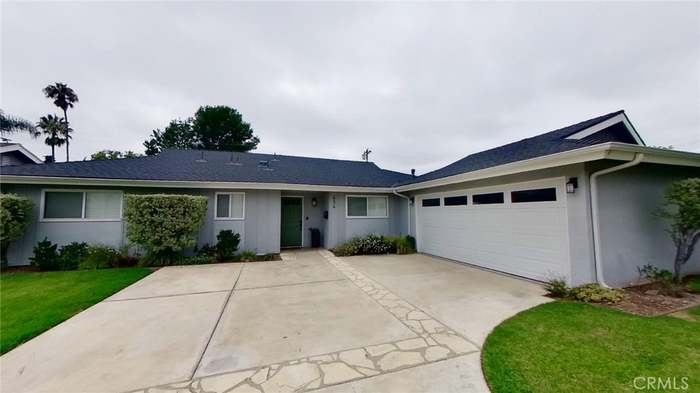 656 N La Nae Cir, Orange, CA 92869, MLS# NP23164206