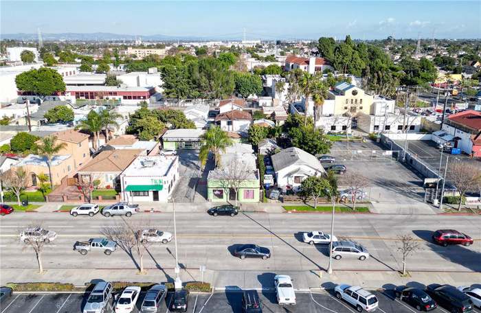 8676 State St, South Gate, CA 90280, MLS# DW24047294