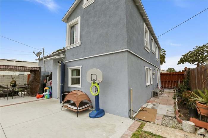 516 W School St Compton CA 90220 MLS SB21085344 Redfin