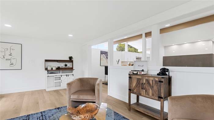 8815 Quakertown Ave, Northridge, CA 91324 | MLS# OC25060563