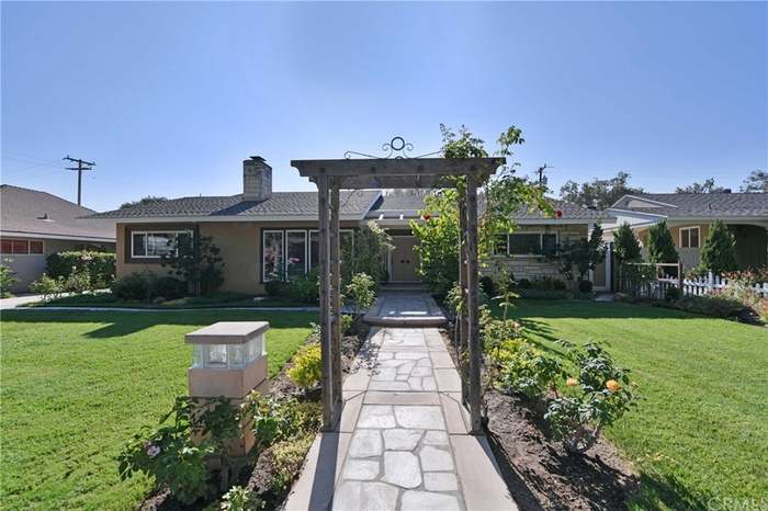2306 N Rosewood Ave, Santa Ana, CA 92706 | Redfin