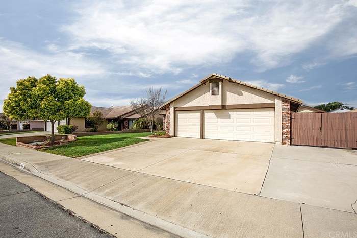 1229 E Plymouth St Glendora Ca 91740 4 Beds 2 Baths
