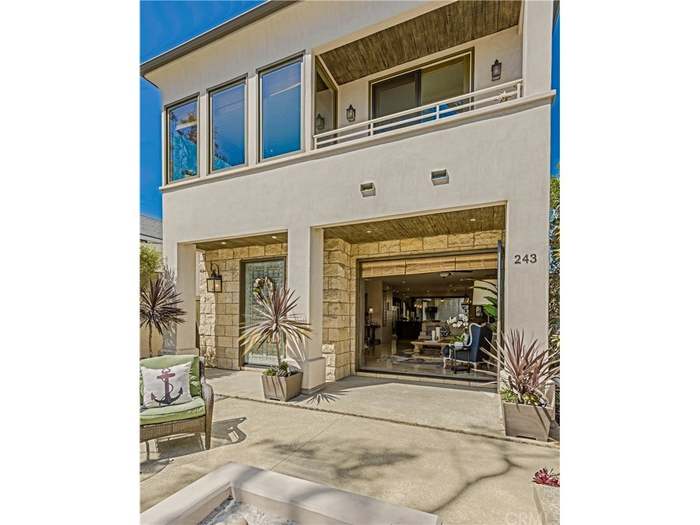243 Poppy Ave Corona Del Mar Ca 92625 4 Beds 3 5 Baths