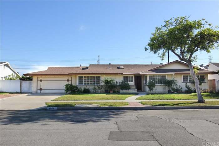 1630 w katella ave anaheim ca 92802 sale