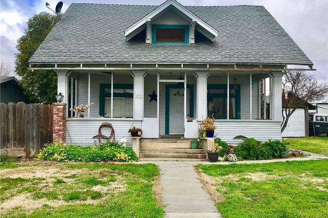 253 N Merrill Ave Willows Ca 95988 3 Beds 1 Bath