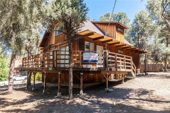 1600 Bernina Dr, Pine Mountain Club, CA 93222