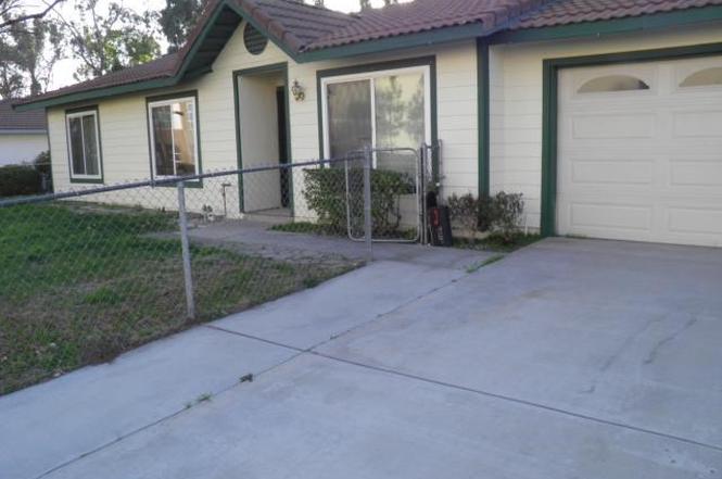 1442 S Lilac Ave, Bloomington, CA 92316 | MLS# C11007177 | Redfin