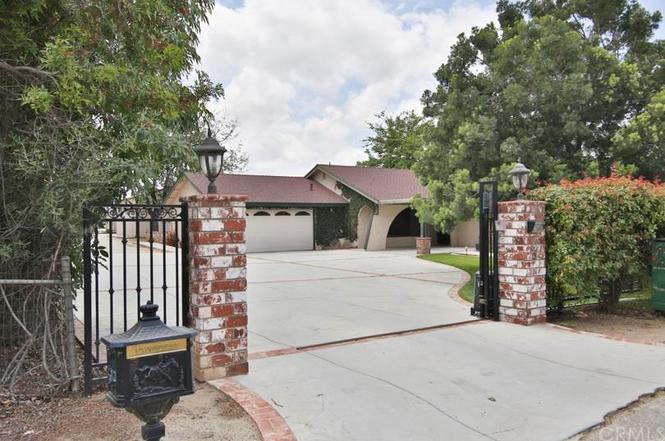 Bert Bathroom Stall 18935 bert rd, riverside, ca 92508 | mls# iv16117287 | redfin Bert Bathroom Stall 18935 bert rd, riverside, ca 92508 | mls# iv16117287 | redfin