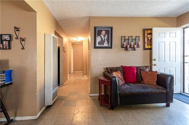 609 S Fetterly Ave, Los Angeles, CA 90022  MLS# MB19041338  Redfin