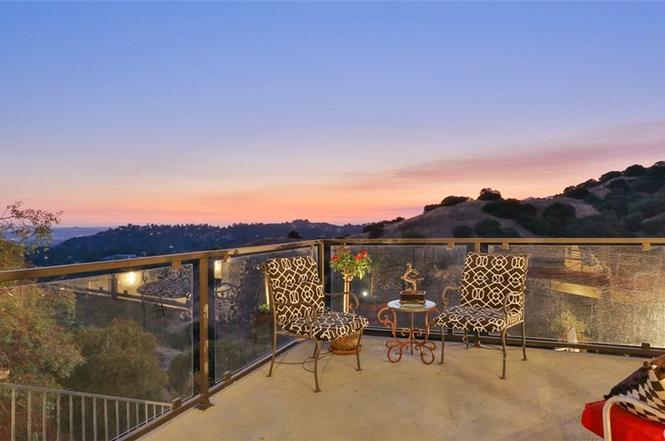 信頼 2637 N Mountain Ave, Claremont, CA 91711 | Redfin 洋書