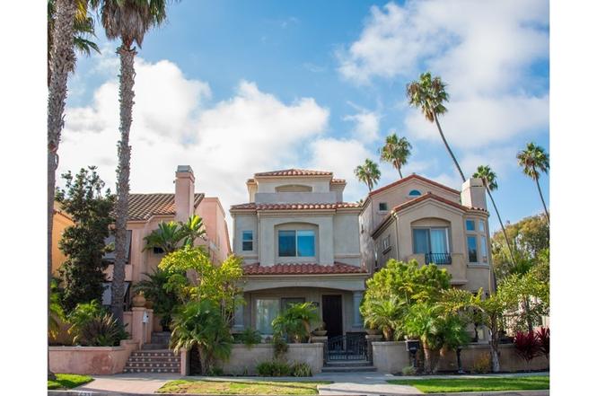 625 11th St Huntington Beach Ca 92648 Mls Oc17233546 Redfin