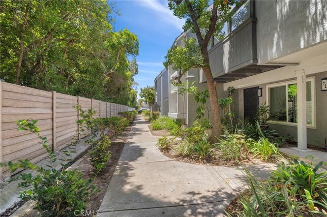 72 Eagle #38, Irvine, CA 92604 | For Sale ($763,999) | MLS