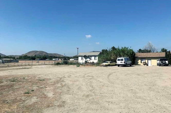 2688 S Lilac Ave, Bloomington, CA 92316 | MLS# PW17219656 | Redfin