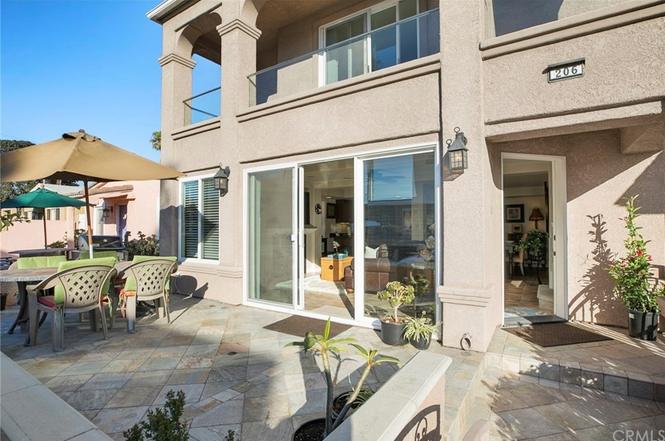 Newport Beach Al House The Best Beaches In World 206 44th St Newport Beach Ca 92663 Mls Np17145831 Redfin