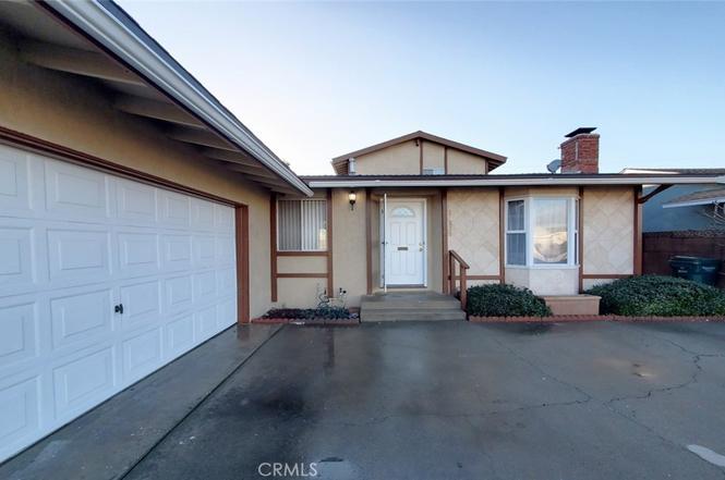 16561 HART Cir, Huntington Beach, CA 92647 | MLS# PW24038733 | Redfin