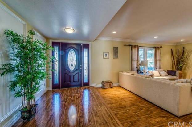2 Bedrooms At 3190 Riverdale Avenue Posted By Jerry Leazer For Renthop