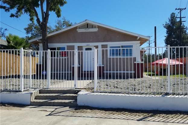 Storage Units In San Bernardino Ca On 40th Street Storamerica