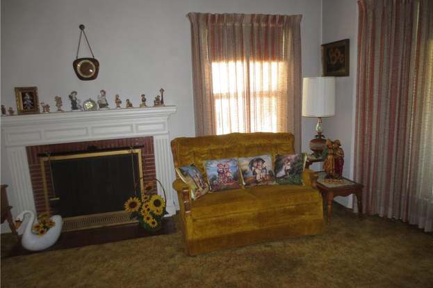 8945 San Carlos Ave South Gate Ca 90280 Mls Cv15207183 Redfin