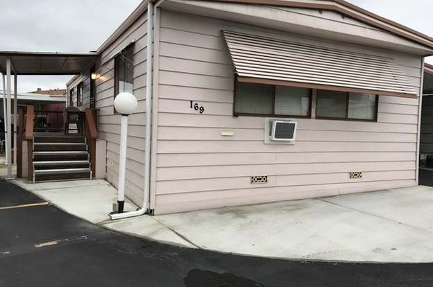 Pet friendly apartments in Gardena, CA with a twist