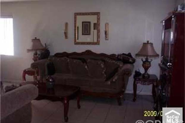 1752 Nadeau St Los Angeles Ca 90001 Mls Y901249 Redfin 1752 Nadeau St Los Angeles Ca 90001
