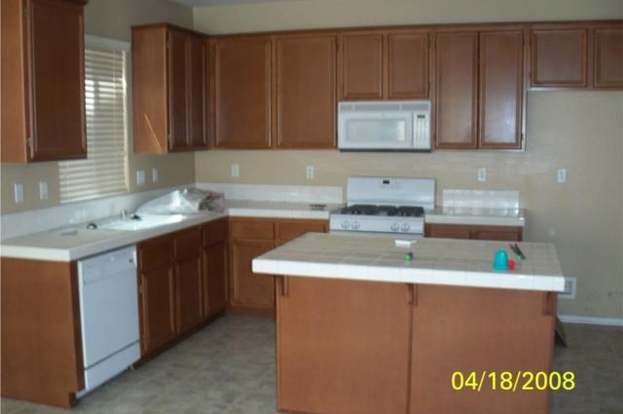 17077 Red Cedar Ct Fontana Ca 92337 Mls I08063330 Redfin