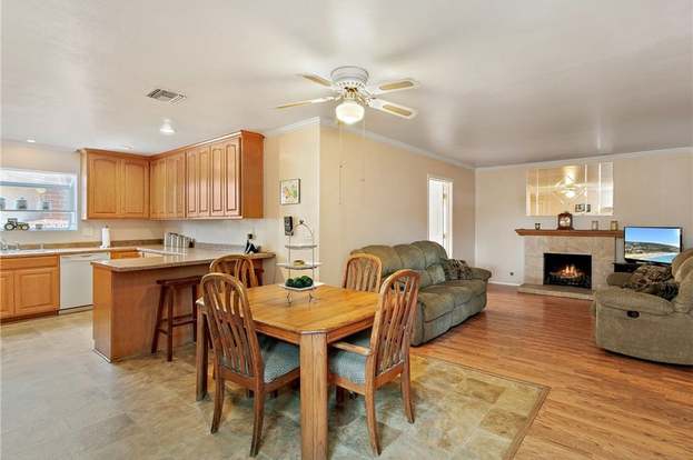 2419 S Raitt St Santa Ana Ca 92704 4 Beds 3 Baths
