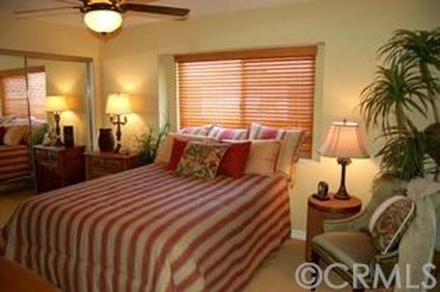 1940 Maple Ave 103 Costa Mesa Ca 92627 2 Beds 2 5 Baths