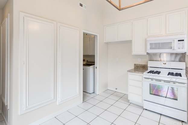 2175 Pacific Ave Unit C3, Costa Mesa, CA 92627 | MLS# NP20115544 | Redfin