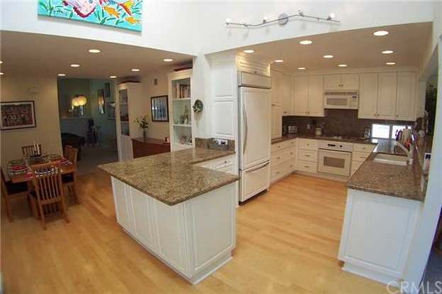 17382 Mayor Ln Huntington Beach Ca 92647 Mls P493773 Redfin