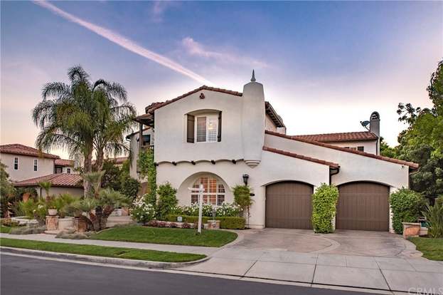 27007 Woodlands Dr Valencia Ca 91355 Mls Ns19154784 Redfin