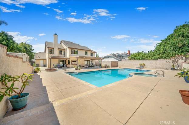 4267 Roxbury Street In Simi Valley California 4267 Roxbury St, Simi Valley, CA 93063 | MLS# SR24164881 | Redfin