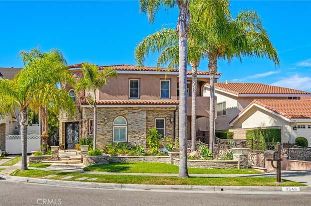 17121 Nichols Lane Huntington Beach Ca 92647 17121 Granada Ln, Huntington Beach, CA 92647 | MLS# OC24082395 | Redfin