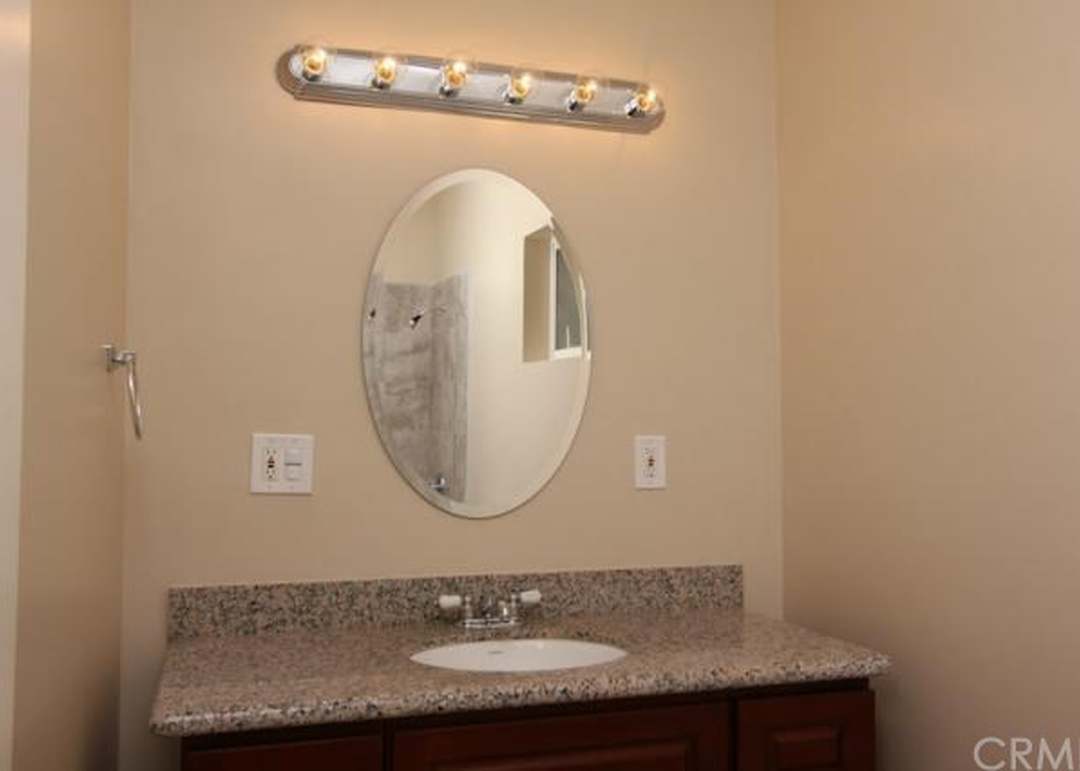 1459 W 183rd St, Gardena, CA 90248