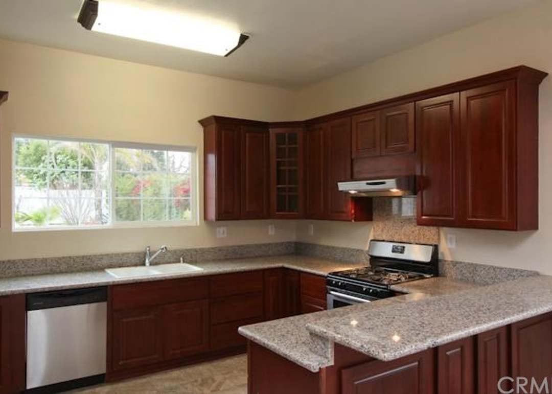 1459 W 183rd St, Gardena, CA 90248